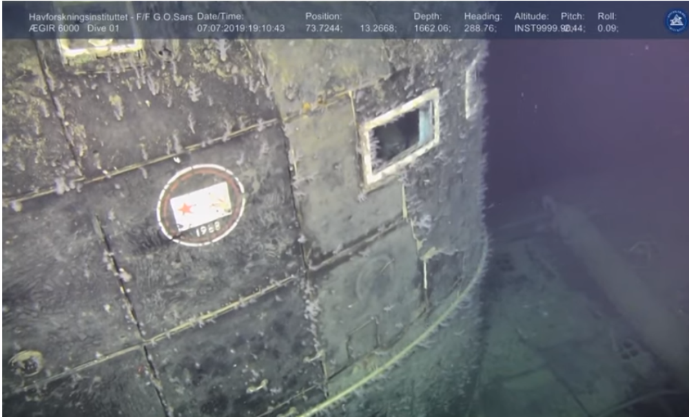 Iz sovjetske podmornice smrti "Kosmolec" izbija radijacija jačine 100.000 puta od dozvoljene!