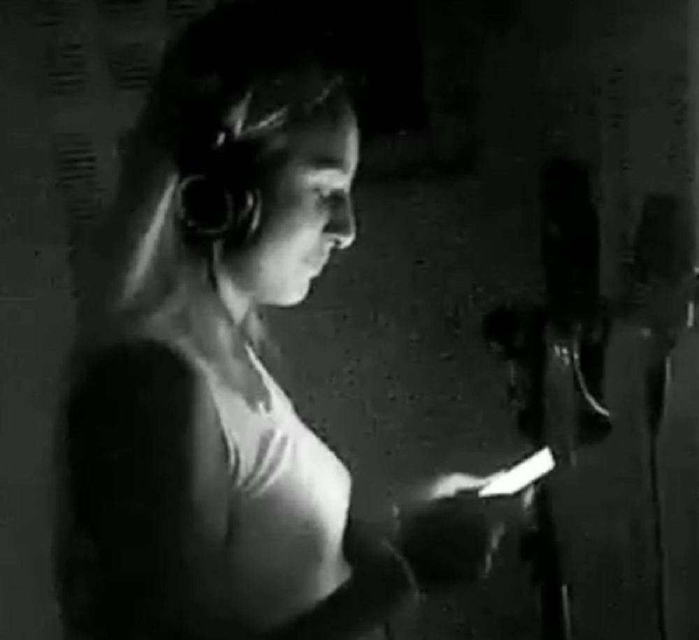 Luna Đogani snimila PRVU PESMU! Pojavio se snimak iz studija! (VIDEO)