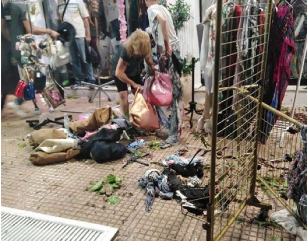 Halkidiki sravnjen sa zemljom! Svuda se čuje CIKA I VRISKA, mornarica traga za nestalima, vetar odnosio i DECU! (FOTO)