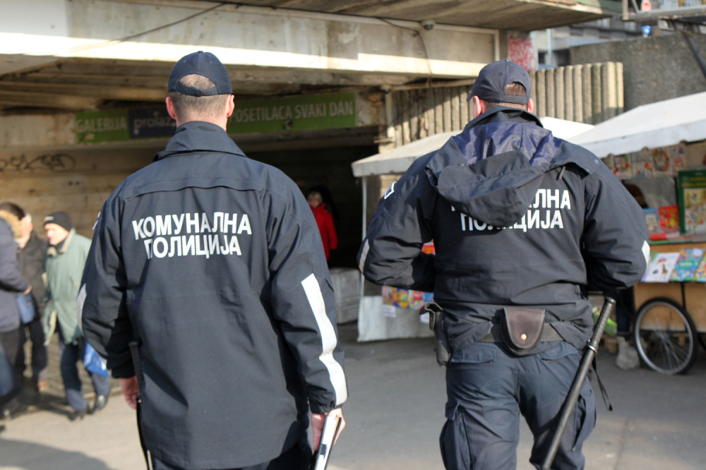 Članica kriznog štaba zvala i molila mladoženju da otkaže svadbu, odgovorio je tako bahato da je pozvala policiju