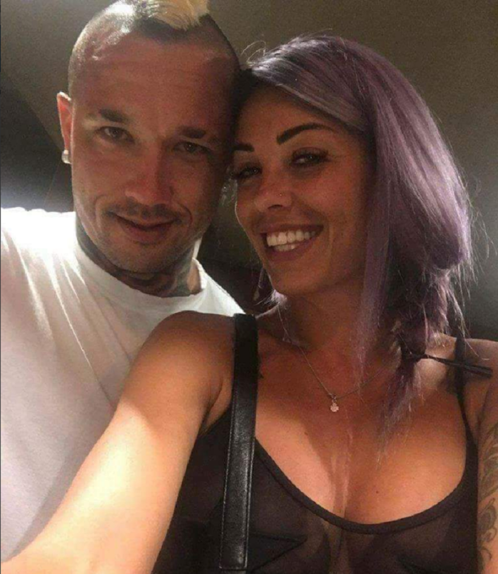 Noćna mora za fudbalera Intera, njegova atraktivna supruga boluje od raka! (FOTO)