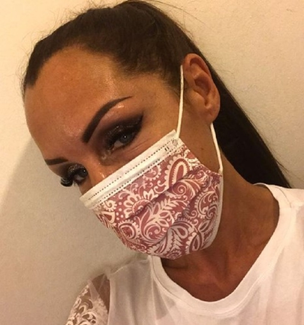 Ljuba Pantović zabrinula fotografijom: Prikačili su je na kiseonik i cevčice, a evo u kakvom je stanju!  (FOTO)