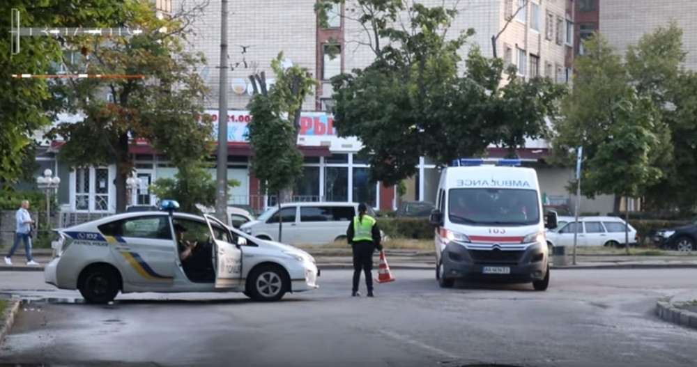 Jake policijske snage stigle na lice mesta, ne daju nikom da priđe!