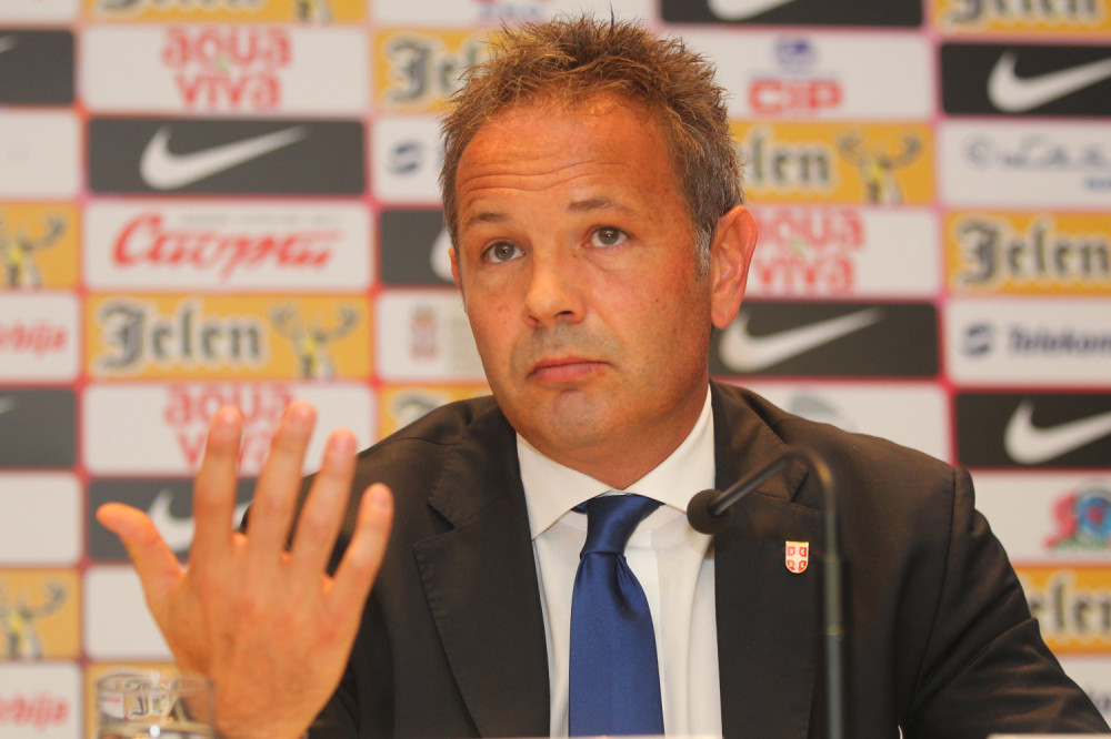 Ovaj čovek je izdao Mihajlovića u najgorem trenutku, a sve da bi prodao par novina više! Otkriveno i kako mu je okrenuo leđa! (FOTO)