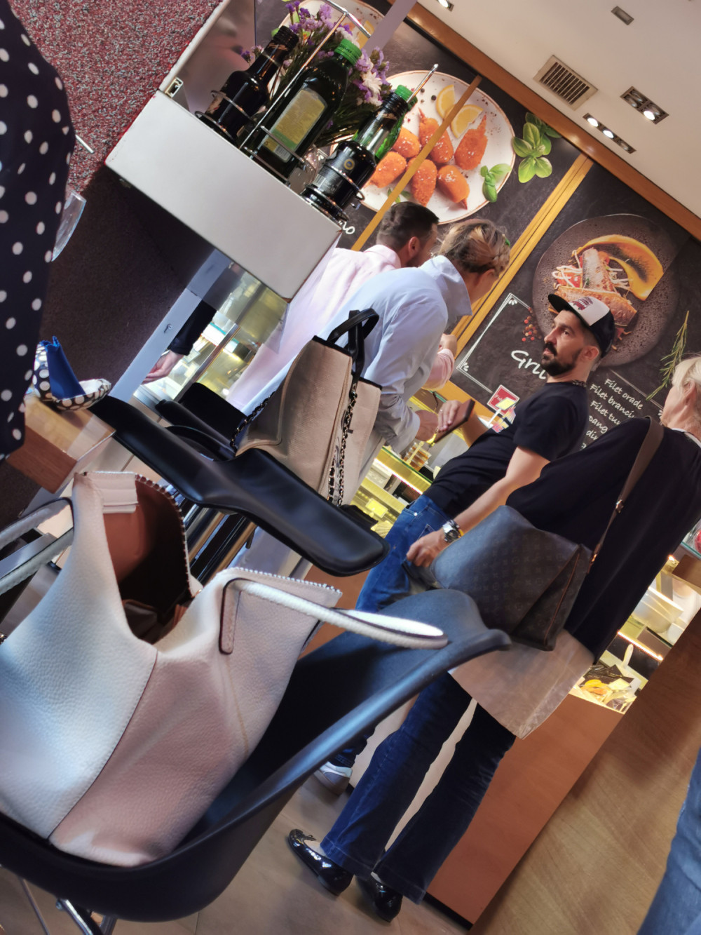 Paparaco „Alo!“ uhvatio Vericu Rakočević i njenog muža u dosad neviđenom izdanju! (FOTO)