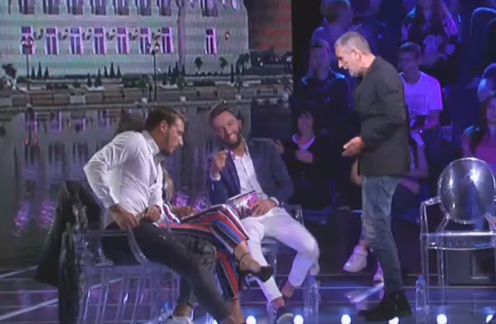 Karambol u studiju u Šimanovcima! Lepi Mića skočio i NAPAO Lazara usred emisije!