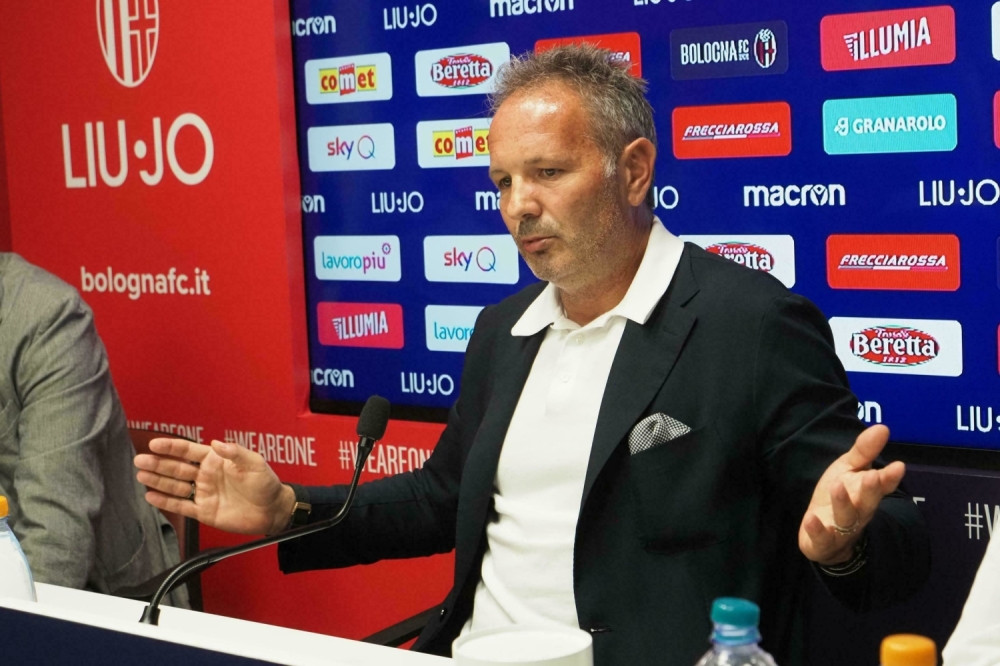 Mihajlović je tolika veličina da čak i iz kreveta menja zakone fudbala!