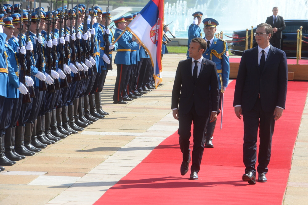 Makron je učinio nešto što nijedan političar pre njega nije! Srbi će ovo zauvek pamtiti!