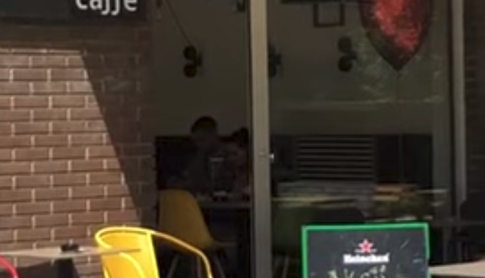 Ana i David uhvaćeni tokom BRUTALNE SVAĐE usred kafića! Ono što su uradili je ZABEZEKNULO mnoge! (FOTO)