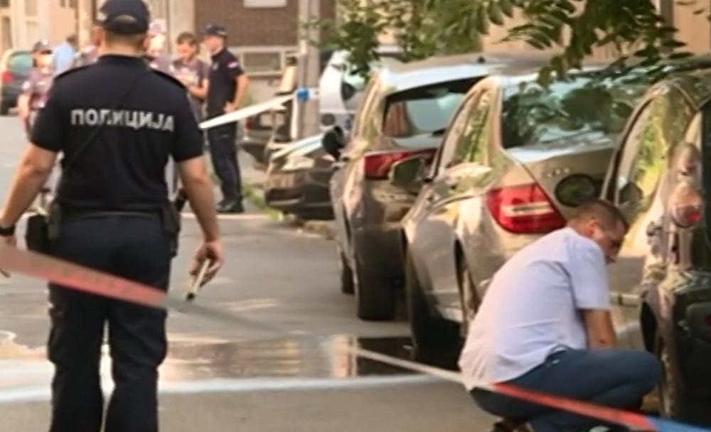 Svedoci pucnjave na Zvezdari, ranjena DIREKTORKA BANKE: Ležala je pored mog automobila!