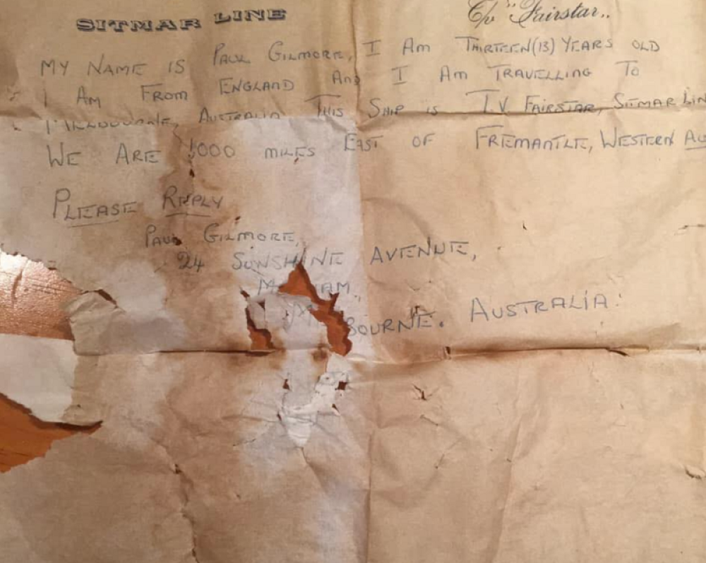 Otac i sin su pronašli bocu sa porukom iz 1969. godine i uspeli da nađu njenog autora!