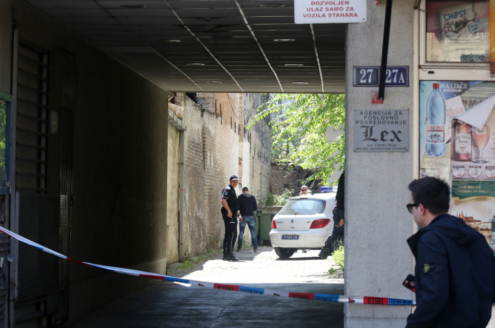 Usred Obrenovca, iza zgrade policija zatekla užas!