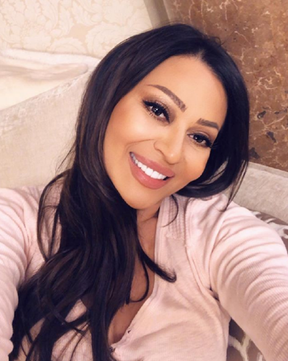 Ovo su sva izdanja Cece Ražnatović! Bila je skoro ĆELAVA, plava, a jedno vreme je furala i PERIKU!