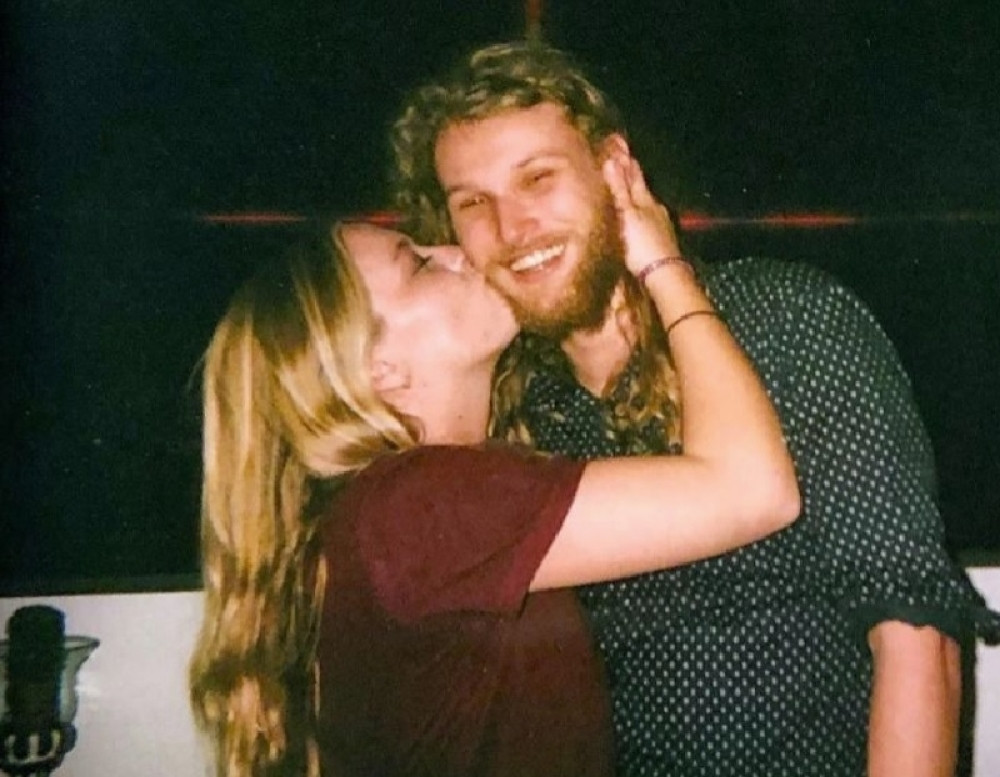 Prolaznici pitali treba li im pomoć, a tada su poslednji put viđeni živi. Njihova tela pronađena na istom mestu na kom se desio jezivi zločin (FOTO)