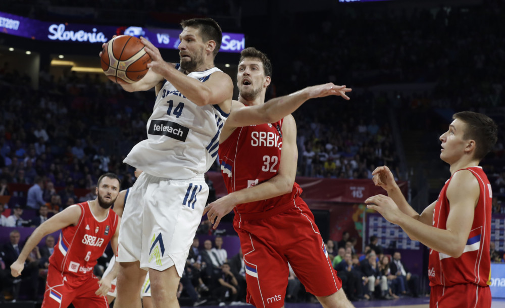 Zaplakao sam kad sam čuo za Kuzmićevu nesreću, želim da vidim njegov osmeh što pre!