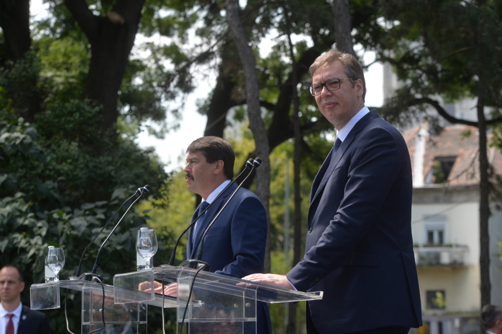 Aleksandar Vučić poslao narodu MOĆNU PORUKU! (FOTO)