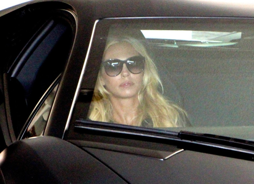 Bogata naslednica se posle razvoda OPET UDAJE! Zakupila rizort, svadba će koštati čak 17 miliona evra