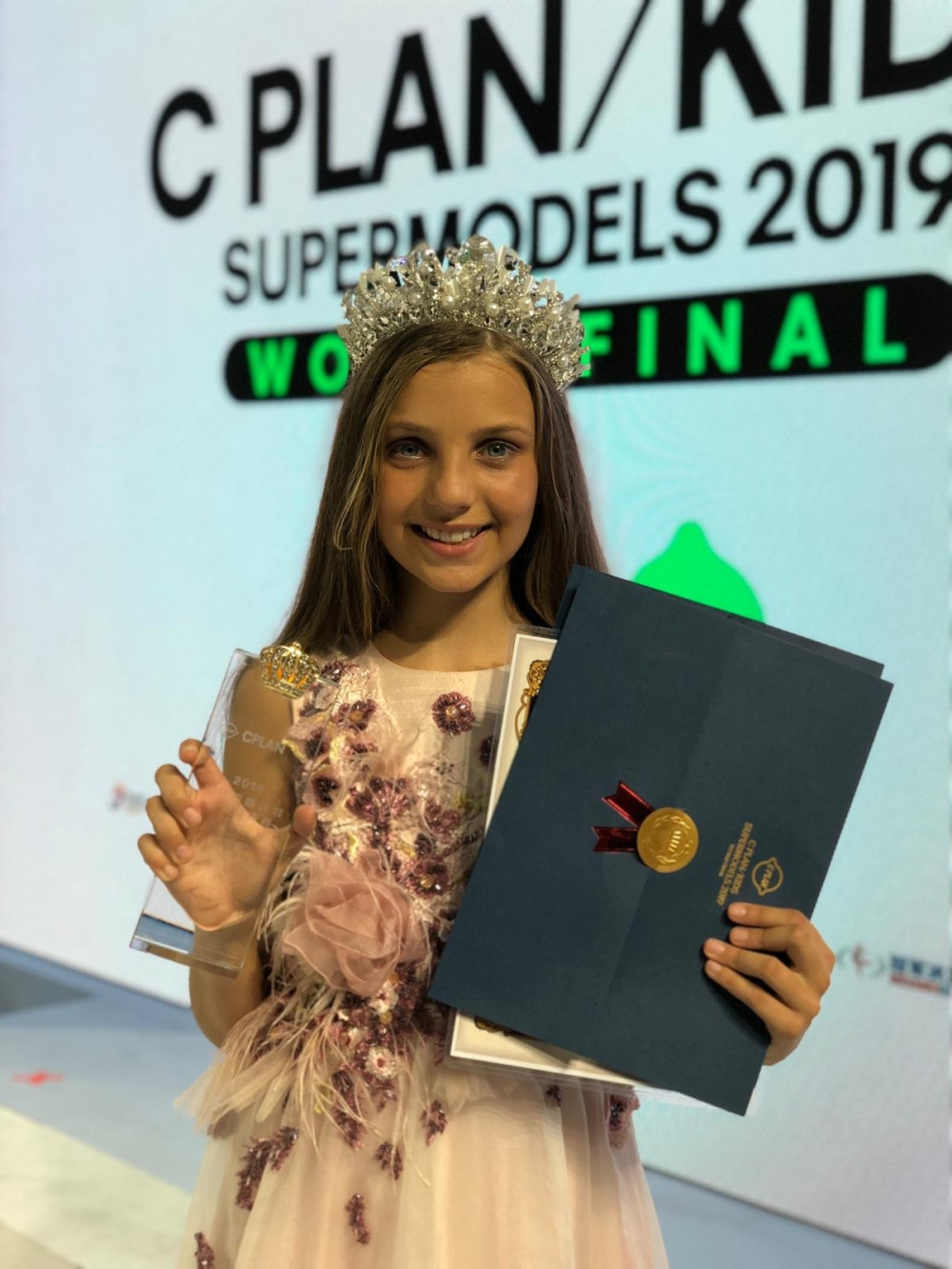 Ćerka Dejana Petrovića briljirala na takmičenju modela u Kini