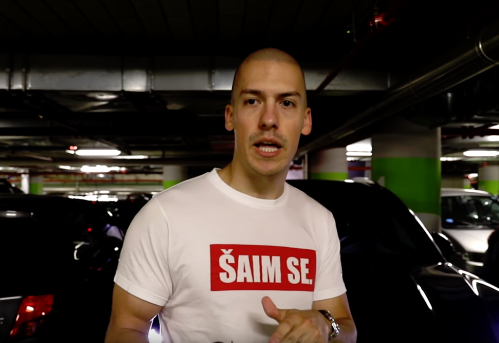 Baka Prase utripovao da je zvezda, a onda pokušao da oduva Željka Mitrovića!