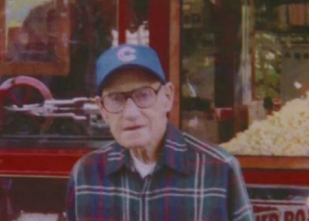 Ceo život je radio kao MRAV! Uštedeo 3 miliona dolara! Živeo skromno, sada ceo svet bruji o njemu zbog NEVEROVATNE odluke koju je doneo!