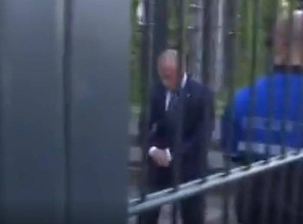 Sproveden kod sudije na saslušanje, a svi pričaju o tome kako IZGLEDA! Nije mu dobro! (FOTO)