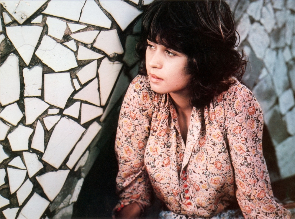 Silovali je tokom snimanja filma, postala je zavisnica i umrla od RAKA! Život poznate glumice krio je MRAČNE TAJNE!