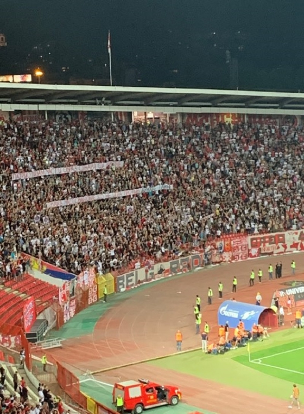 Transparenti podrške u Beogradu i Bratislavi