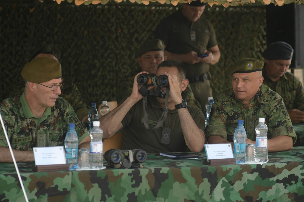 Vojska Srbije dobija još novih oklopnih vozila! Ove zver je u samom svetskom VRHU!