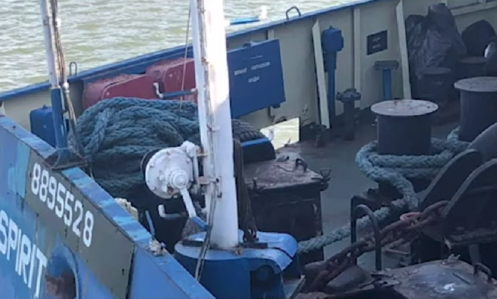 Ukrajinci zaplenili ruski tanker na Dunavu! Objavljen ŠOKANTAN snimak nasilja Ukrajinaca (VIDEO)