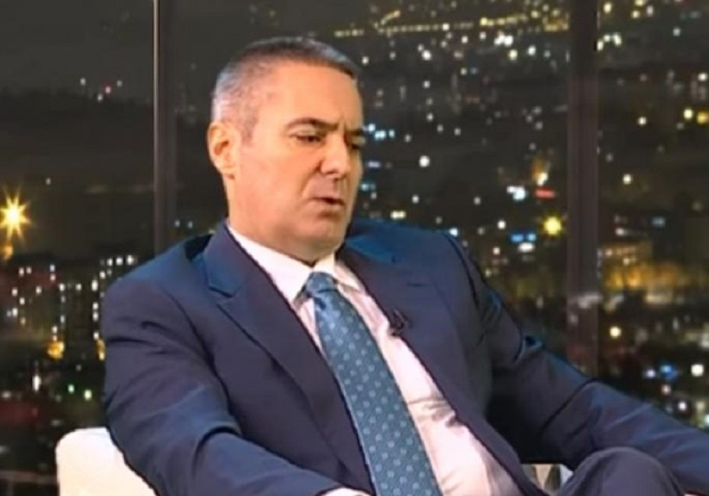 Veselin Veljović ne podnosi ostavku