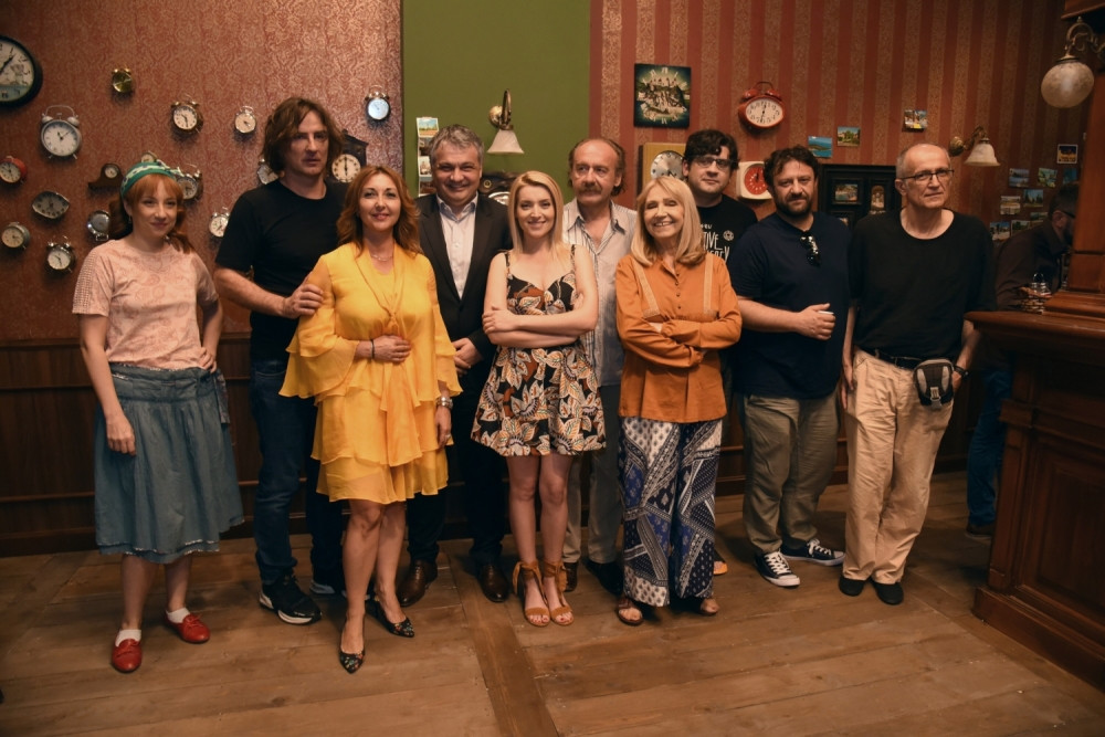 Od jeseni novi sitkom "Nek' ide život" na SuperStar TV i TV Pink!