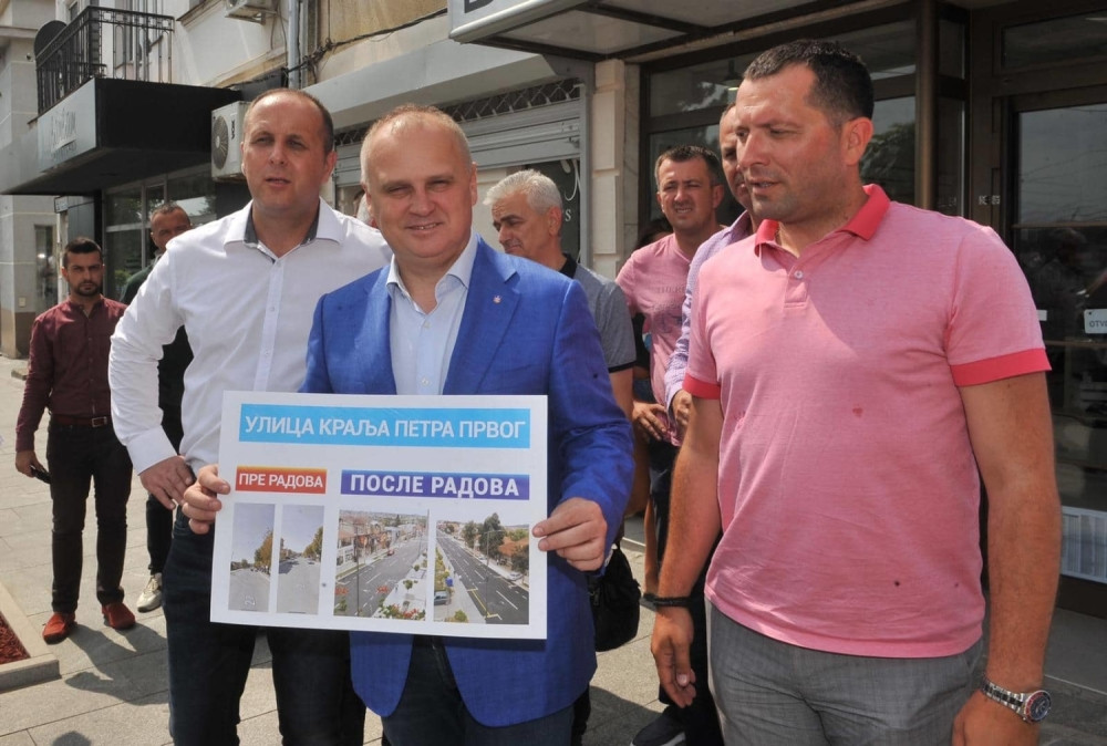 Vesić: Za obnovu ulice u Lazarevcu više od 37 miliona dinara