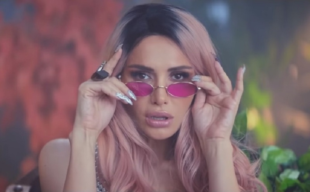 Emina Jahović pati za porodicom: Donosi odluku koja će iz korena pomeniti emotivni status? (VIDEO)