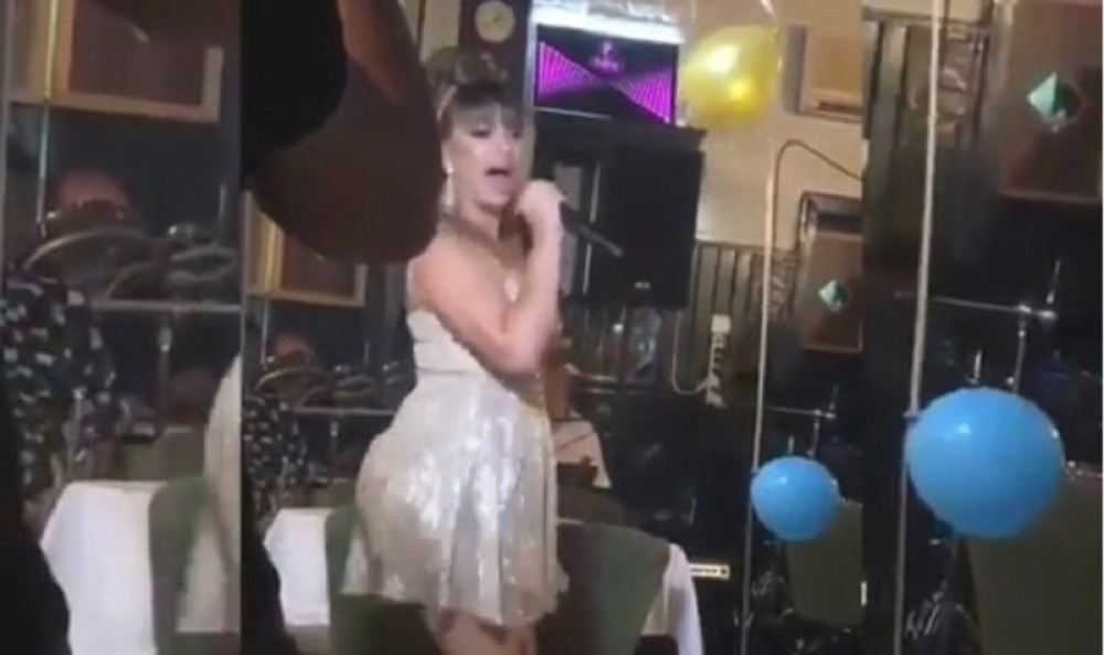 Miljana Kulić proslavila 1. rođendan sinu Željku! Kada je POČELA DA PEVA, gosti su se krstili i levom i desnom! (VIDEO)