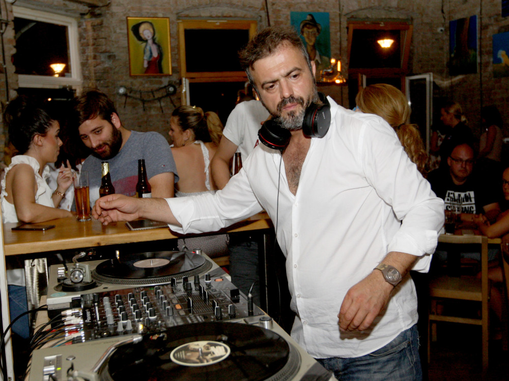 Glumci Nikola Kojo i Sergej Trifunović se udružuju u pokret JAKO BEZOBRAZNOG NAZIVA! (FOTO)