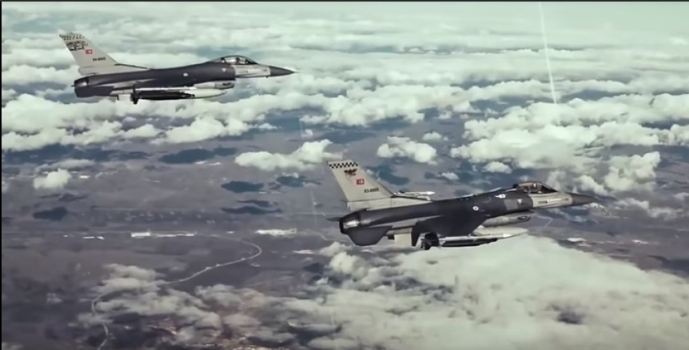 Amerika bombardovala Japan! F-16 izručio smrtonosni tovar na selo, pokrenuta hitna istraga!