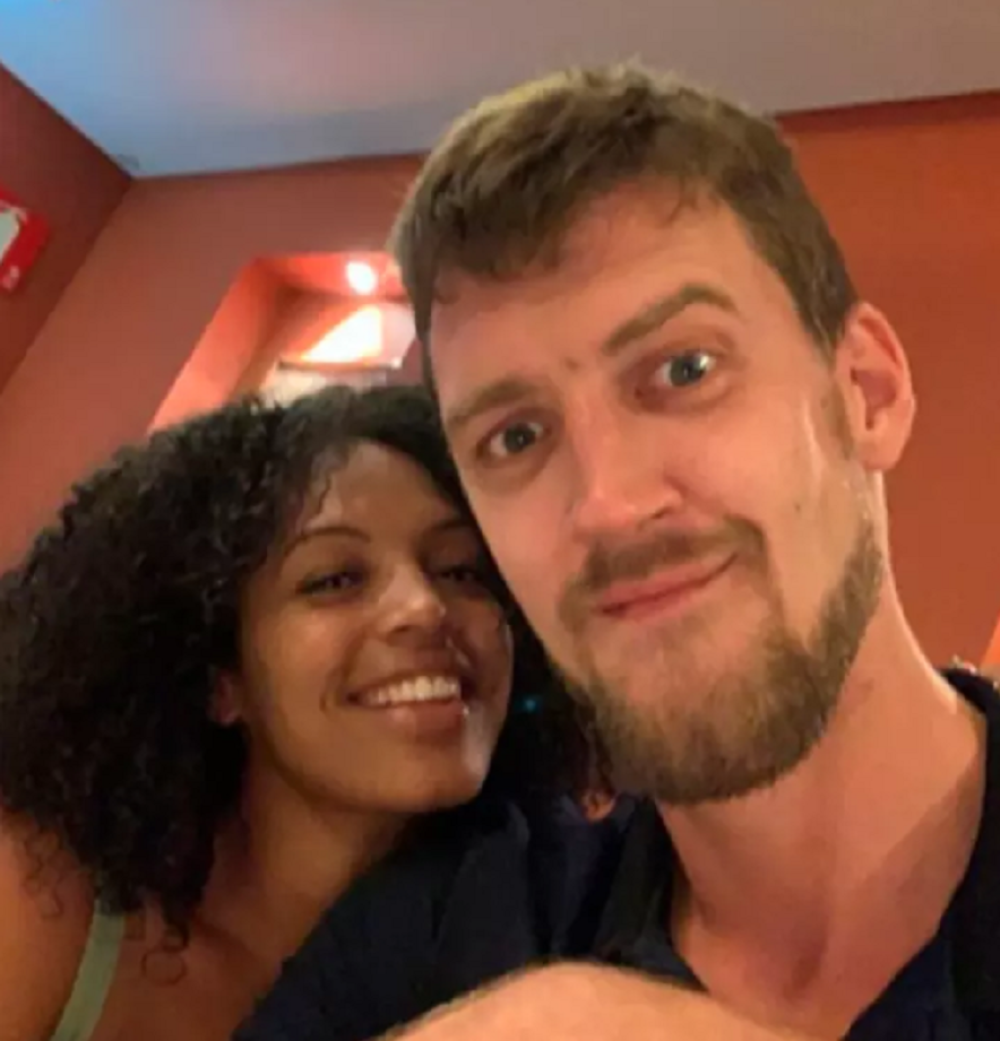 Svega nekoliko nedelja posle stravičnog udesa - SLAVLJE U KUĆI! Svoju sreću podelili sa svima (FOTO)