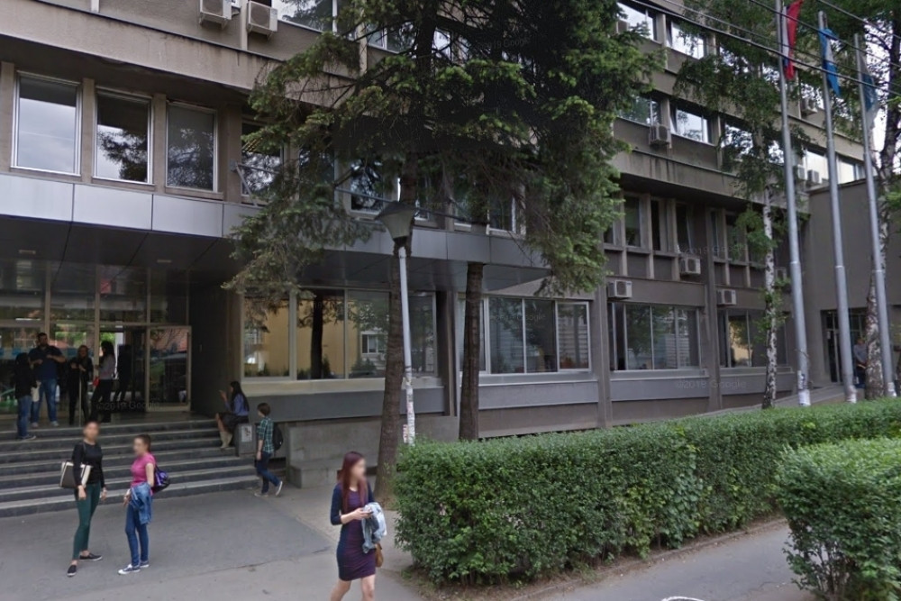 Sastanak vlasti i opozicije na FPN se održava po POSEBNIM PRAVILIMA, postoji dobar razlog zašto je svaka strana dovela po troje!