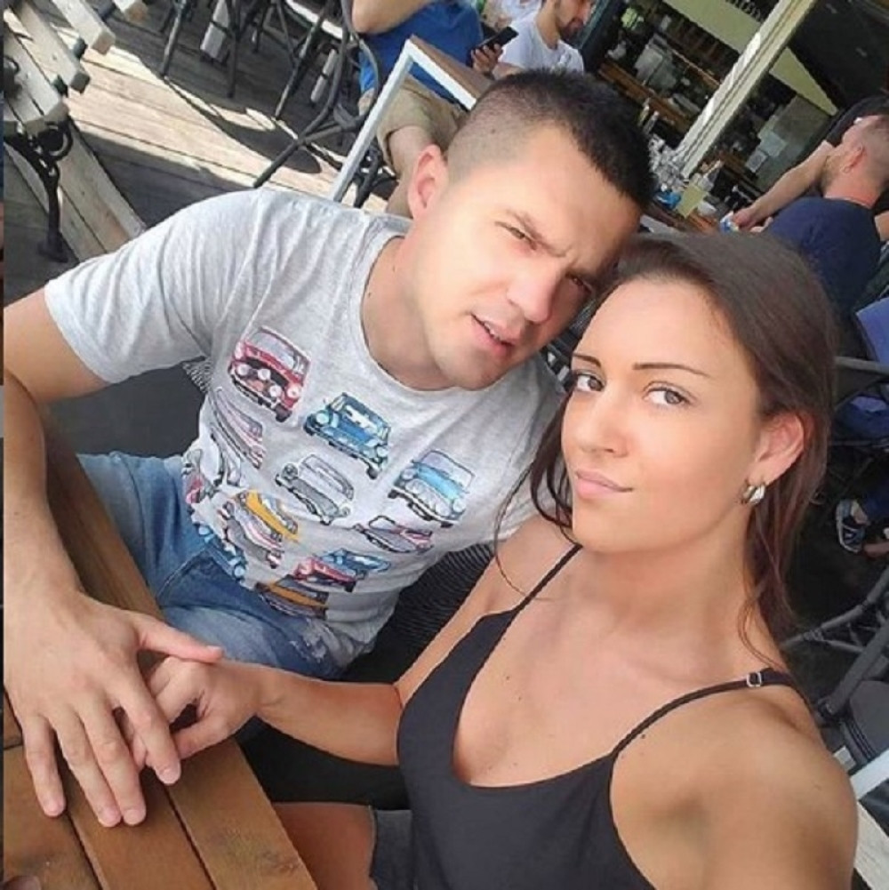 Pevačica se udaje za fudbalera, a sada je proslavila DEVOJAČKO VEČE! Sa drugaricama napravila LUD PROVOD! (FOTO)