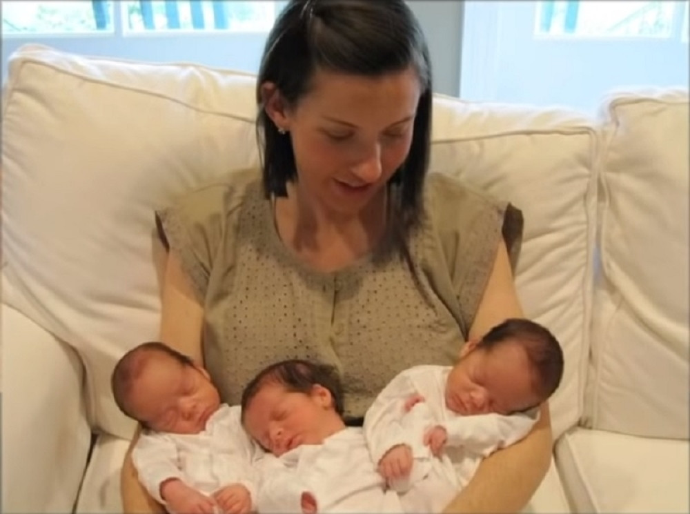 Veštačkom oplodnjom dobila trojke! Sedam godina kasnije na ultrazvučnom pregledu lekar se zaprepastio (VIDEO)