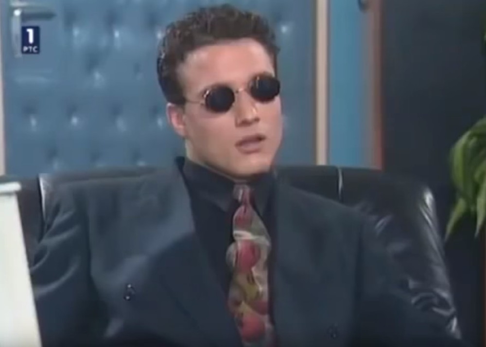 Za zgodnim telohraniteljem iz Srećnih ljudi su LUDELE ŽENE! Danas je još bolji frajer, a gledali ste ga u seriji koju Srbi obožavaju