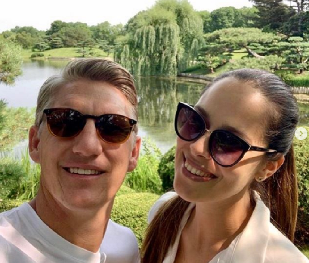 Prvi put pokazala trudnički stomak i izazvala lavinu komentara! Za nekoliko meseci Luki stiže društvo! (FOTO)