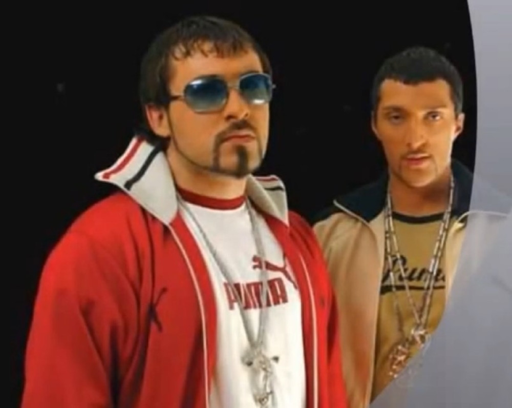 Bane 187 jedva izvukao živu glavu: Hitna ga iz kuće iznela na nosilima, ceo komšiluk je PRETRNUO! Izašao iz bolnice DRASTIČNO MRŠAVIJI (FOTO)