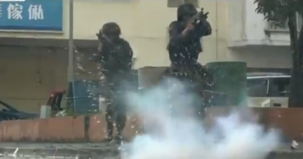 Žrtve preplavile polje, najmanje 70 vojnika ubijeno u napadu