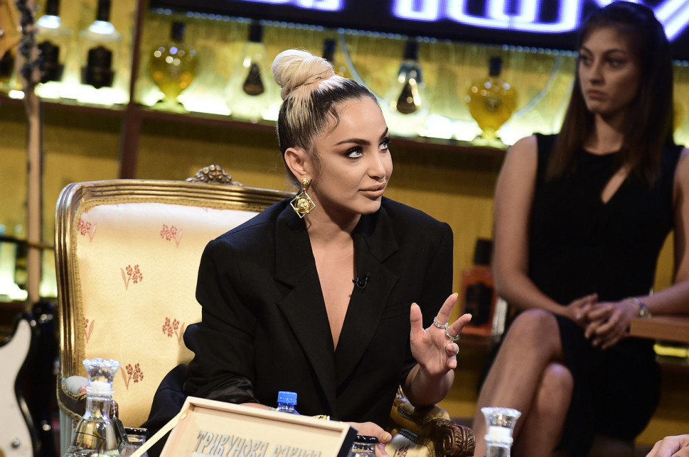 Maja Berović retko govori o suprugu, a evo kako ON IZGLEDA i kako funkcioniše njihov BRAK!