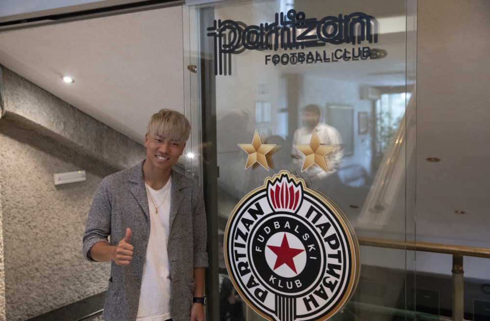 Asano želi da napreduje u Partizanu! (FOTO)