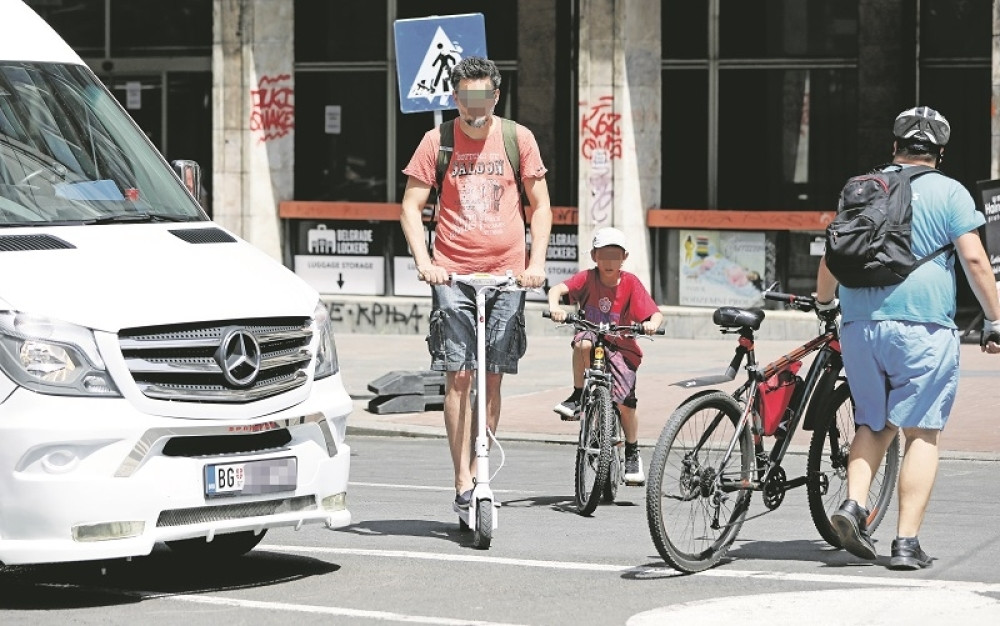 Zabrana za električne trotinete! Evo šta donosi nova odredba!