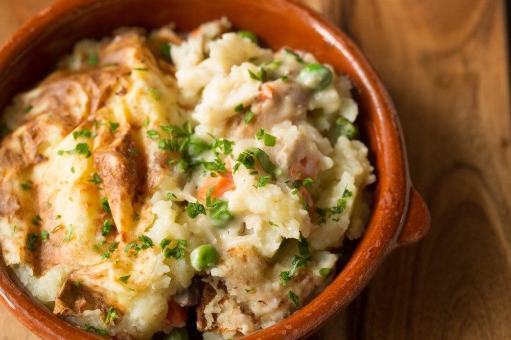 Pire krompir zasigurno pravite pogrešno i zato vam je bezukusan! Evo u čemu je CAKA!