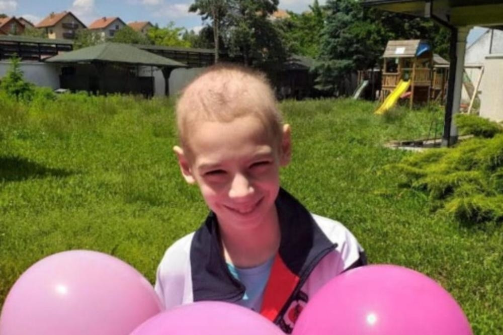 Preminuo mali Rade (10) iz Sombora, a iza svega se krije pretužna priča! (FOTO)