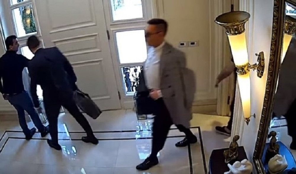 Pao makedonski premijer Zoran Zaev! Sa sobom povukao pevača Bokija 13 i Zorana Bašanovića!